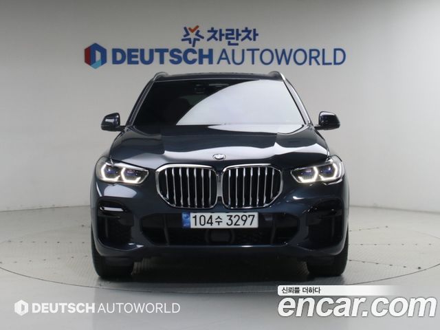 BMW X5 xDrive 40i M Sport — пробег 43 075 км — фото 2 из 5