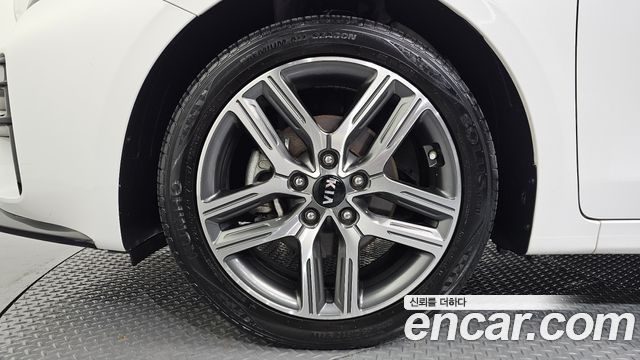 Kia K3 из Кореи Encar