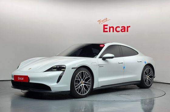 Porsche Taycan Base — пробег 40 834 км — фото 1 из 5