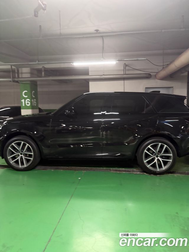 Land Rover Range Rover Sport P400 AB — пробег 1 000 км — фото 3 из 5