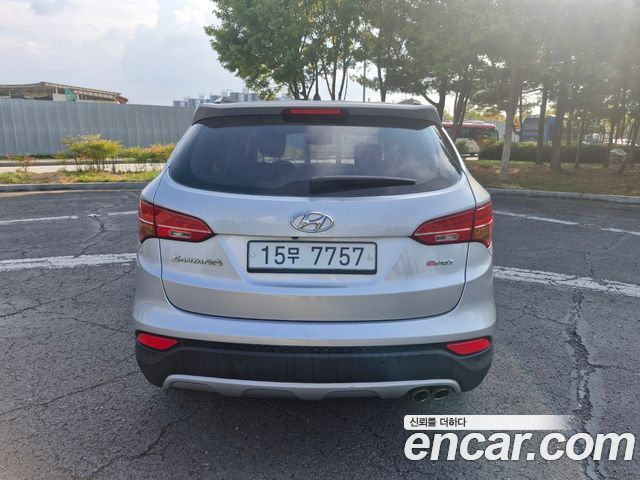 Hyundai Santafe Diesel(e-VGT) 2.0 2WD Exclusive — пробег 128 890 км — фото 3 из 5