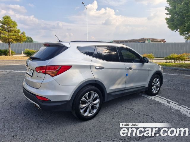 Hyundai Santafe Diesel(e-VGT) 2.0 2WD Exclusive — пробег 128 890 км — фото 4 из 5