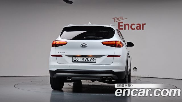Hyundai Tucson из Кореи Encar