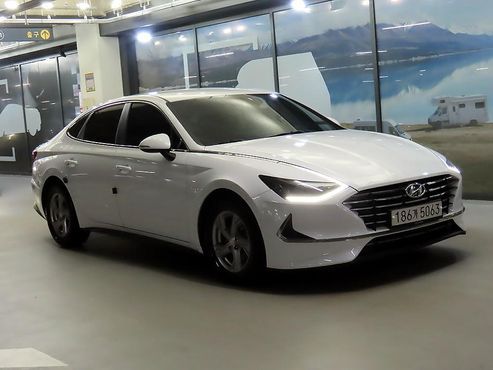 Hyundai Sonata 2.0 Premium — пробег 193 736 км — фото 1 из 5