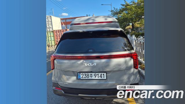Kia Carnival HEV 9seater Gravity — пробег 18 000 км — фото 4 из 5