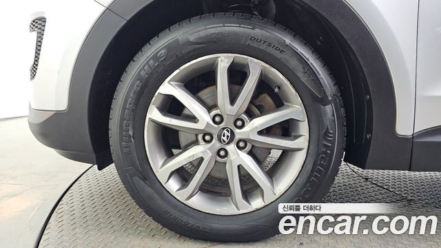 Hyundai Santafe Diesel(e-VGT) 2.2 4WD Premium — пробег 207 468 км — фото 5 из 5