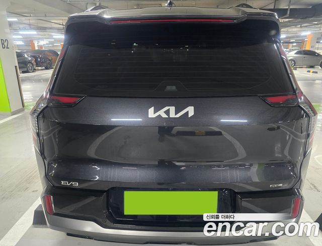 Kia EV9 из Кореи Encar