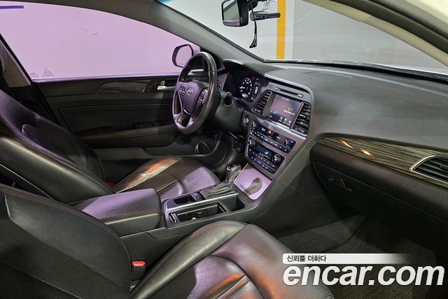 Hyundai Sonata 2.0 Premium — пробег 148 000 км — фото 5 из 5