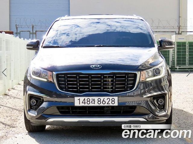Kia Carnival из Кореи Encar