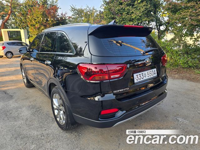 Kia Sorento Diesel 2.0 2WD Prestige — пробег 116 458 км — фото 4 из 5