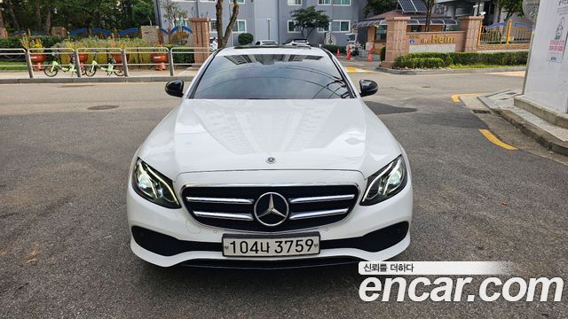Mercedes-Benz E-Class E250 Avantgarde — пробег 100 000 км — фото 2 из 5