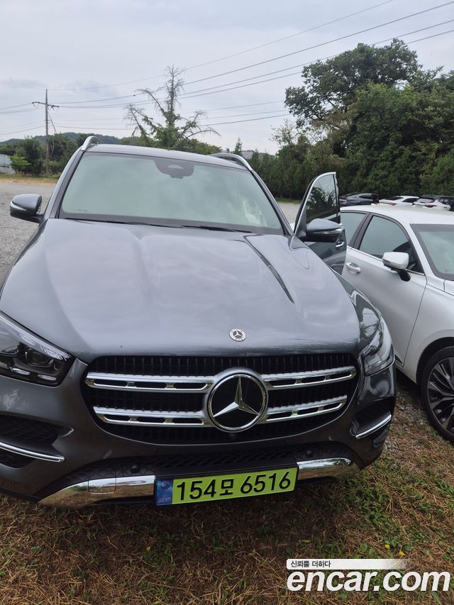 Mercedes-Benz GLE-Class GLE350 4MATIC — пробег 9 400 км — фото 4 из 5