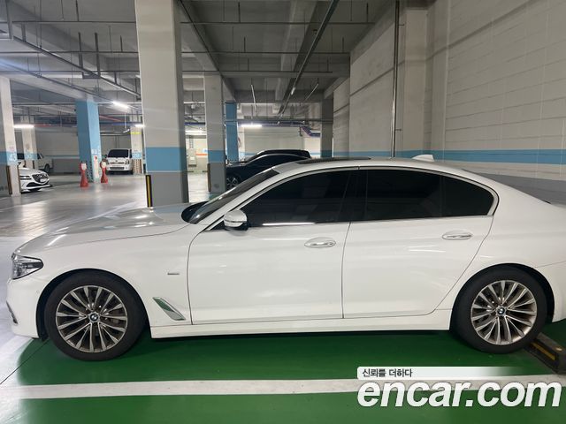 BMW 5-Series 530i Luxury Plus — пробег 149 000 км — фото 4 из 5