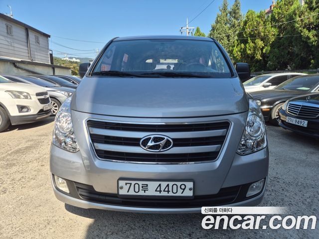 Hyundai Starex 12-Seater Wagon Modern — пробег 146 000 км — фото 1 из 5