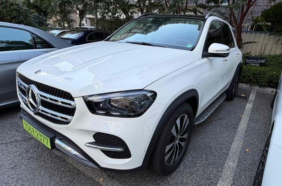 Mercedes-Benz GLE-Class GLE350 4MATIC — пробег 10 686 км — фото 1 из 4