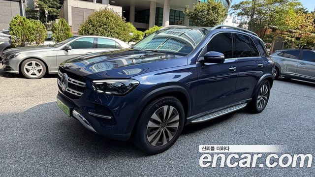 Mercedes-Benz GLE-Class GLE350 4MATIC — пробег 6 000 км — фото 1 из 5