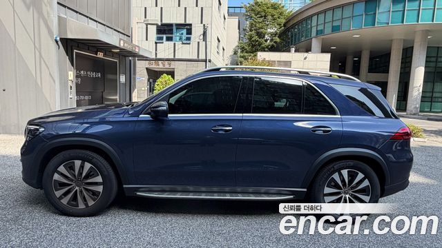 Mercedes-Benz GLE-Class GLE350 4MATIC — пробег 6 000 км — фото 3 из 5