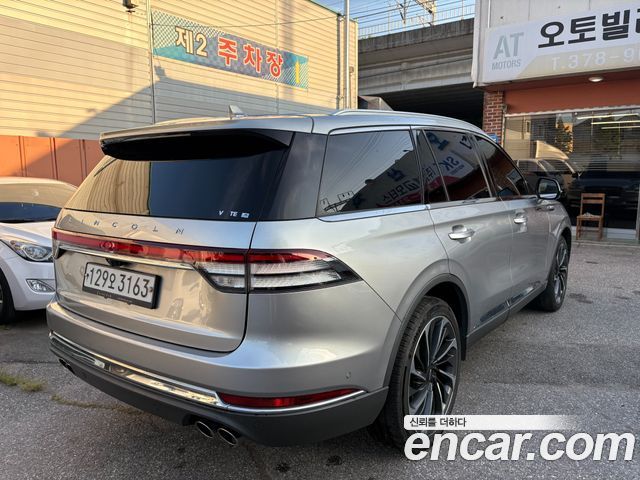 Lincoln Aviator 3.0 Reserve  AWD — пробег 203 546 км — фото 4 из 5