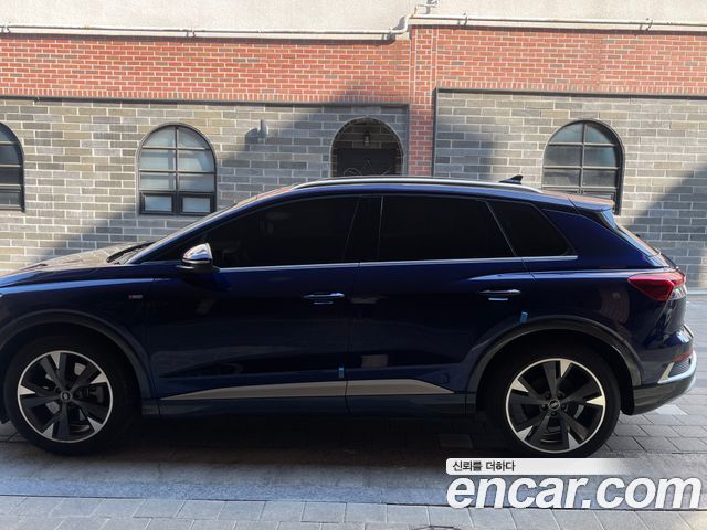 Audi Q4 e-tron 40 Premium — пробег 18 500 км — фото 5 из 5