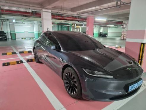 Tesla Model 3 RWD — пробег 37 000 км — фото 3 из 5