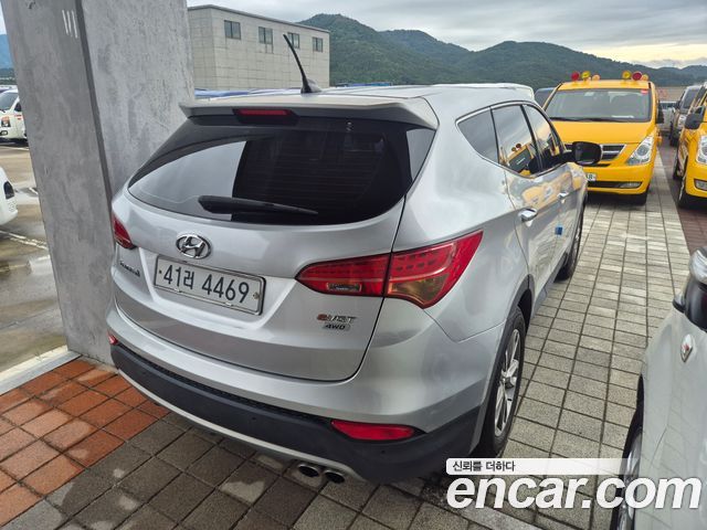 Hyundai Santafe Diesel(e-VGT) 2.0 2WD Morden — пробег 146 120 км — фото 4 из 5