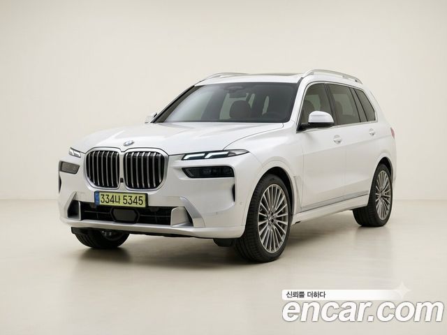 BMW X7 xDrive 40i Design Pure Excellence 6-Seater — пробег 21 543 км — фото 1 из 5