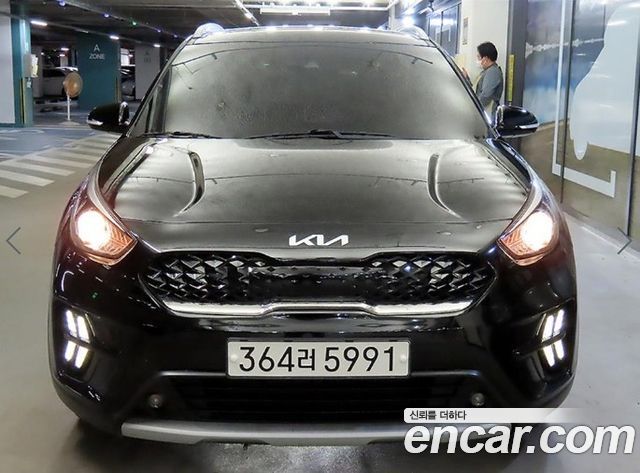 Kia Niro 1.6 HEV Trendy — пробег 151 188 км — фото 2 из 5