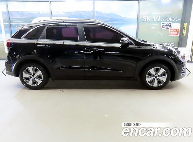 Kia Niro 1.6 HEV Trendy — пробег 151 188 км — фото 3 из 5