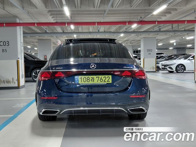 Mercedes-Benz E-Class E300 4MATIC AMG Line — пробег 7 602 км — фото 4 из 5
