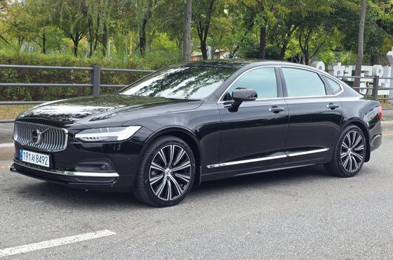 Volvo S90 B5 Ultimate Bright — пробег 26 125 км — фото 1 из 5
