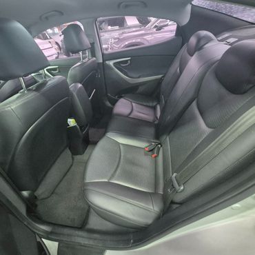 Hyundai AVANTE 1.6 GDi Smart Standard — пробег 213 831 км — фото 5 из 5