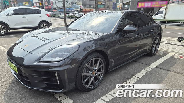 Porsche Panamera 2.9 AWD — пробег 13 028 км — фото 2 из 5