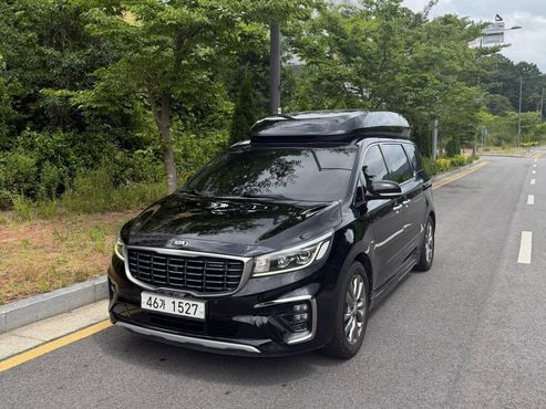 Kia Carnival Gasoline 9-Seater Hi-Limousine Noblesse Special — пробег 179 000 км — фото 2 из 5