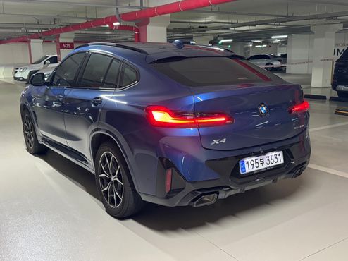 BMW X4 xDrive20i M Sports Pro — пробег 19 700 км — фото 2 из 5