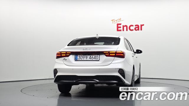 Kia K3 из Кореи Encar