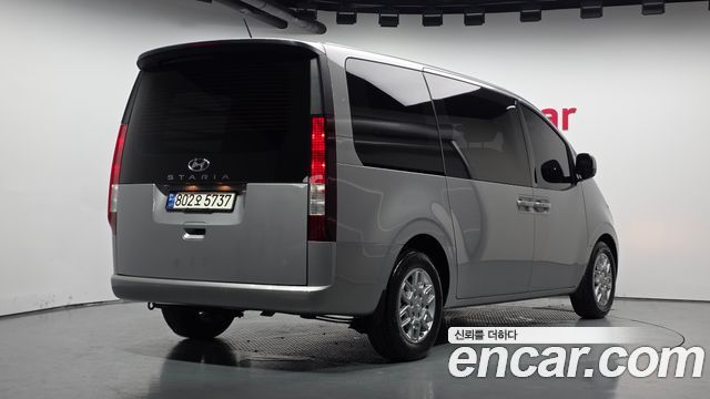 Hyundai Staria из Кореи Encar