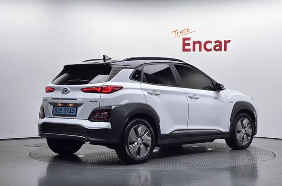 Hyundai Kona Premium — пробег 74 623 км — фото 2 из 5