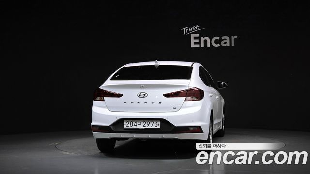 Hyundai AVANTE из Кореи Encar