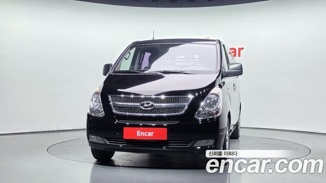 Hyundai Starex 5-Seater VAN CVX Premium — пробег 181 213 км — фото 3 из 5