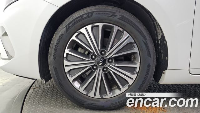 Kia K7 из Кореи Encar
