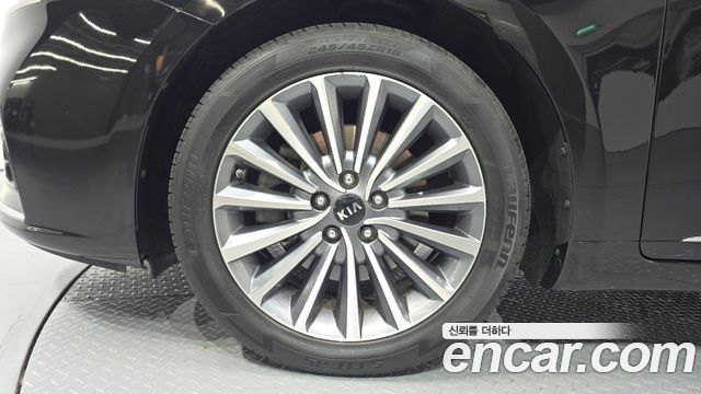 Kia K7 из Кореи Encar