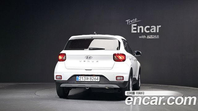 Hyundai Venue 1,6 Premium — пробег 2 103 км — фото 4 из 5