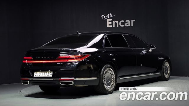 Genesis G90 из Кореи Encar