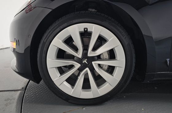 Tesla Model 3 Long Range AWD — пробег 93 467 км — фото 5 из 5