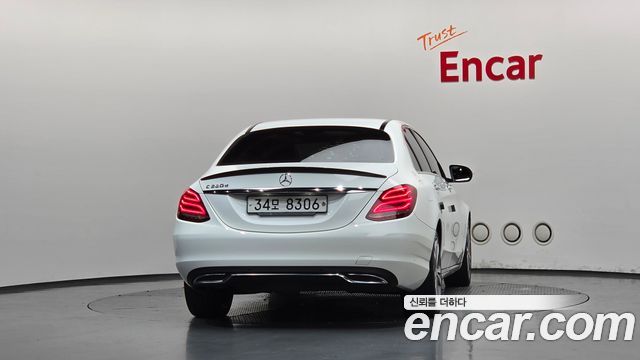 Mercedes-Benz C-Class из Кореи Encar