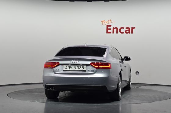 Audi A5 35 TDI Quattro Sportback 8TA — пробег 148 473 км — фото 4 из 5