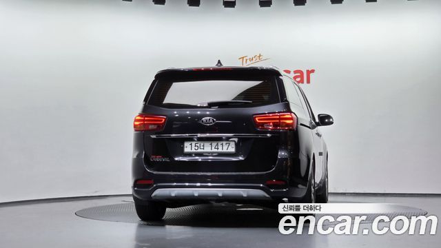 Kia Carnival из Кореи Encar