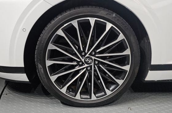 Hyundai Grandeur Calligraphy — пробег 32 468 км — фото 5 из 5