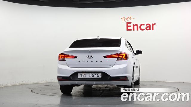 Hyundai AVANTE 1.6 Smart — пробег 71 513 км — фото 4 из 5