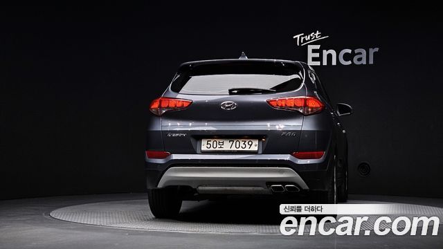 Hyundai Tucson из Кореи Encar